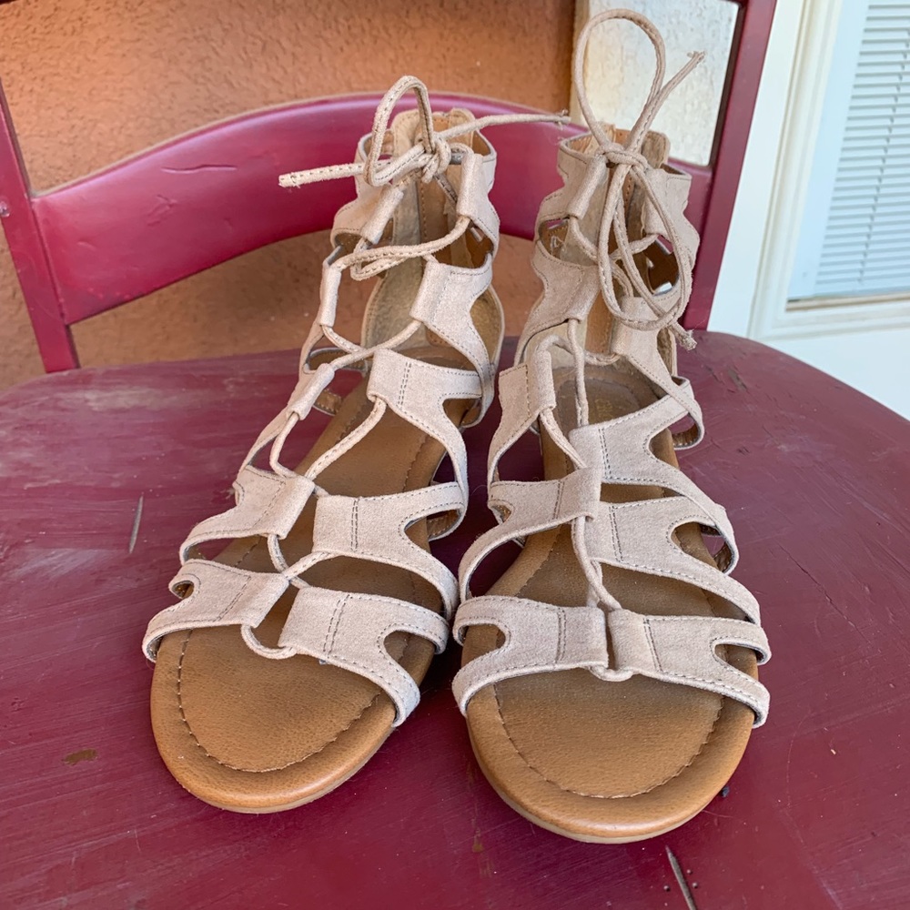 Strapped Tan Sanders